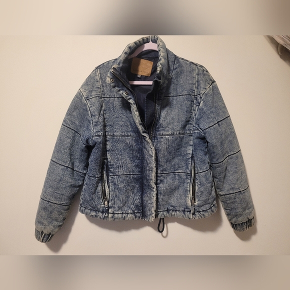 American Eagle Denim Puffer Jacket - Picture 1 of 6